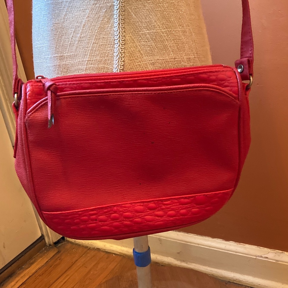 Vintage Kuang Huei Red Crossbody Shoulder Bag